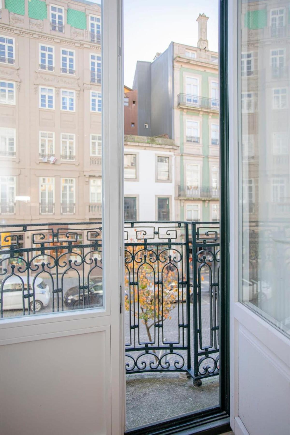 Liiiving In Porto-Mouzinho Residence Apartments Экстерьер фото