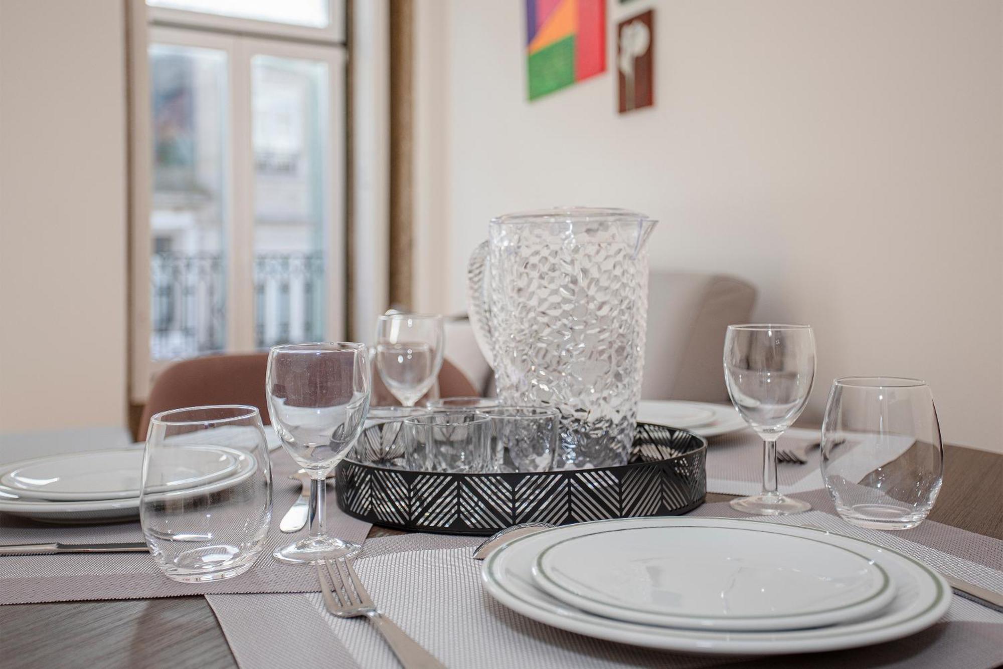 Liiiving In Porto-Mouzinho Residence Apartments Экстерьер фото